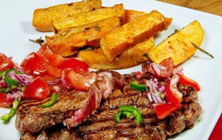 griddled steak with sweet potato wedges